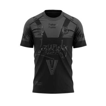 Limited Edition Canterbury Bulldogs Back In Black Mascot T-Shirt