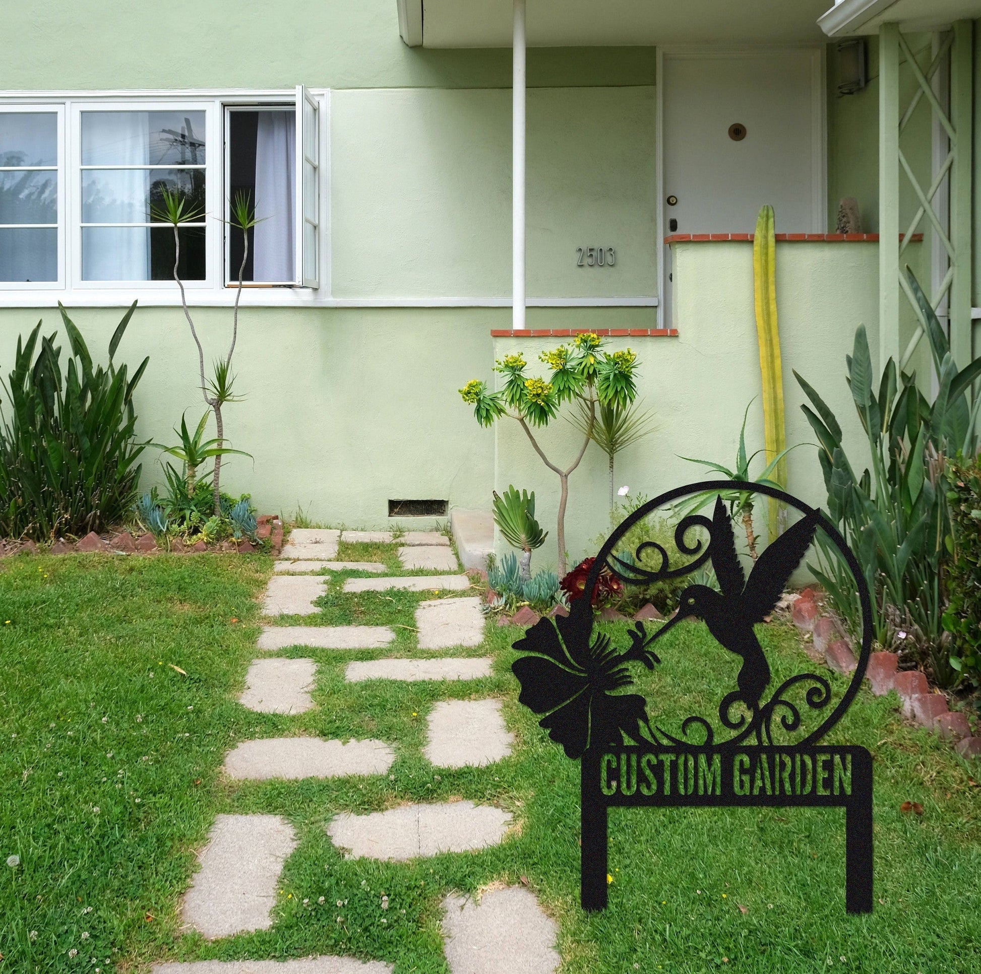 Garden Stake Sign,Custom Hummingbird Garden Sign With Stake,Hummingbird Metal Sign,Garden Decor,Yard Decor,Lawn Decor,Garden Hummingbird Art